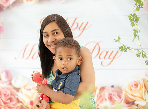 MOM_6209