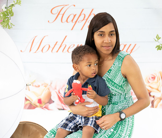 MOM_6223